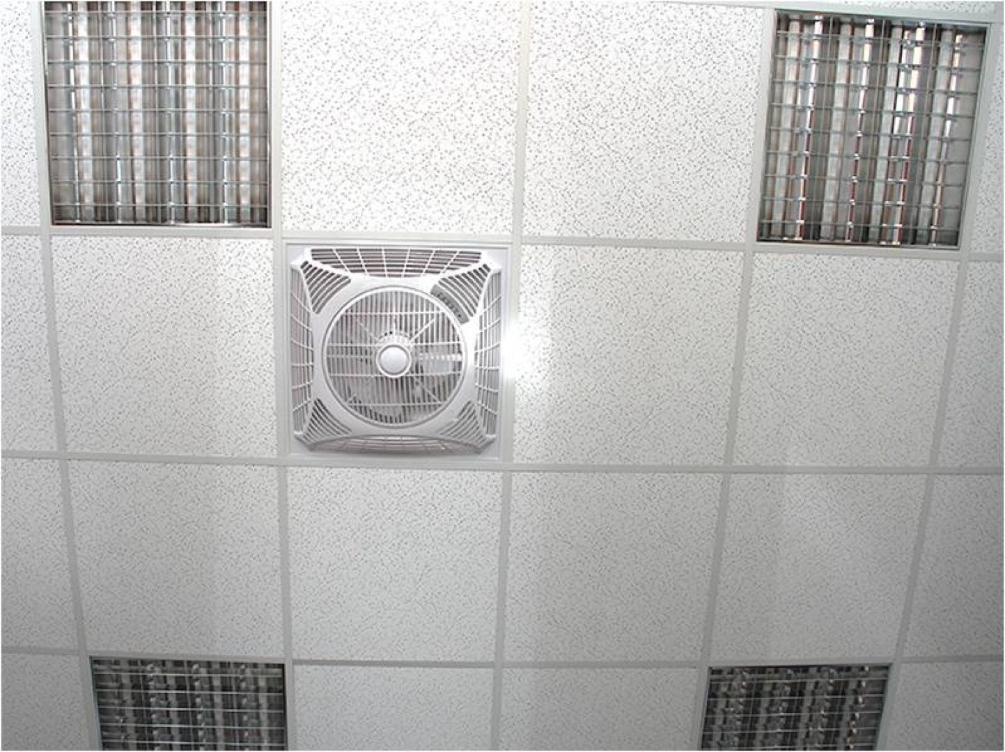 Westinghouse Decken Einbauventilator Windsquare weiß